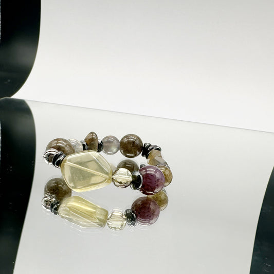 M2005 | classic style